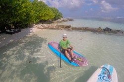 Maledivy - paddleboard