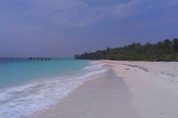 dovolená na Maledivách, pláž