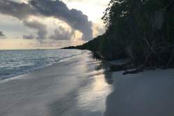 plaz-na-Maledivach