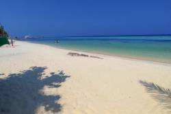 bikini-plaz-Dhangethi-Maledivy-4