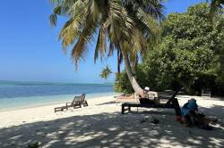 Ostrov-Fehendhoo-Maledivy