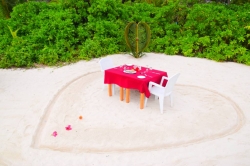 Romantika na Maledivách, ostrov Thoddoo