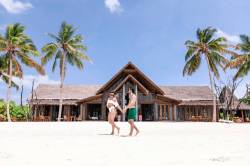 Furaveri-resort-maledivy-17