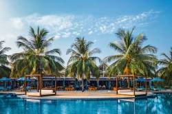 Furaveri-resort-Maledivy-2