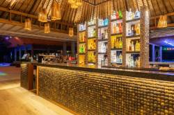 Restaurace-a-bary-13