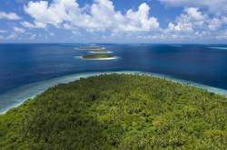 ostrovy na Baa atolu