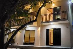 hotel-na-plazi-Maledivy