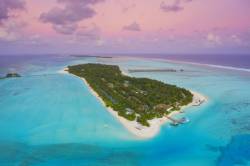 Sun-Island-Resort-Maledivy-pri-zapadu-slunce