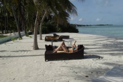 Dovolená na Maledivách - pohoda na pláži