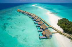 Kuramathi-resort-Maledivy-1