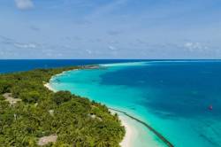 Kuramathi-resort-Maledivy-3