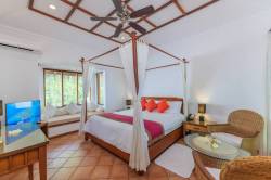 Deluxe-Beach-Villa-2