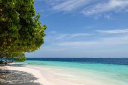 more-a-plaz-Maledivy