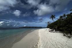 nádherná pláž Maledivy