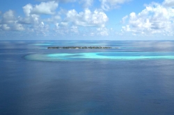 Maledivy, ostrov Omadhoo