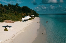 Maledivy, ostrov Omadhoo
