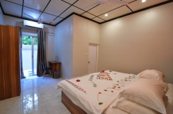 Maledivy ostrov Omadhoo