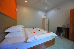 Maledivy ostrov Omadhoo