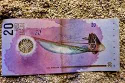 bankovka-20-rupii-zadni-strana