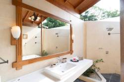 Reethi-Sunrise-Villa-004