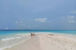 uzasna-plaz-na-Maledivach