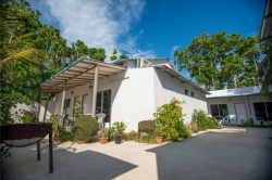 hotel Thoddoo