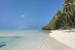 pláž Fehendhoo Maledivy
