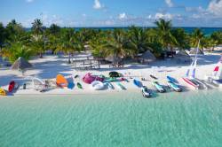 vodni-sporty-sun-island-maledivy-8
