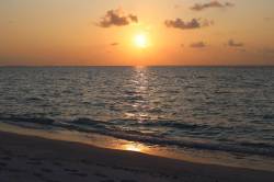 zapad-slunce-Maledivy