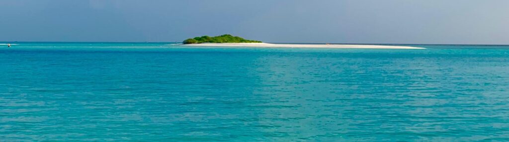 sandbank u ostrova mathiveri