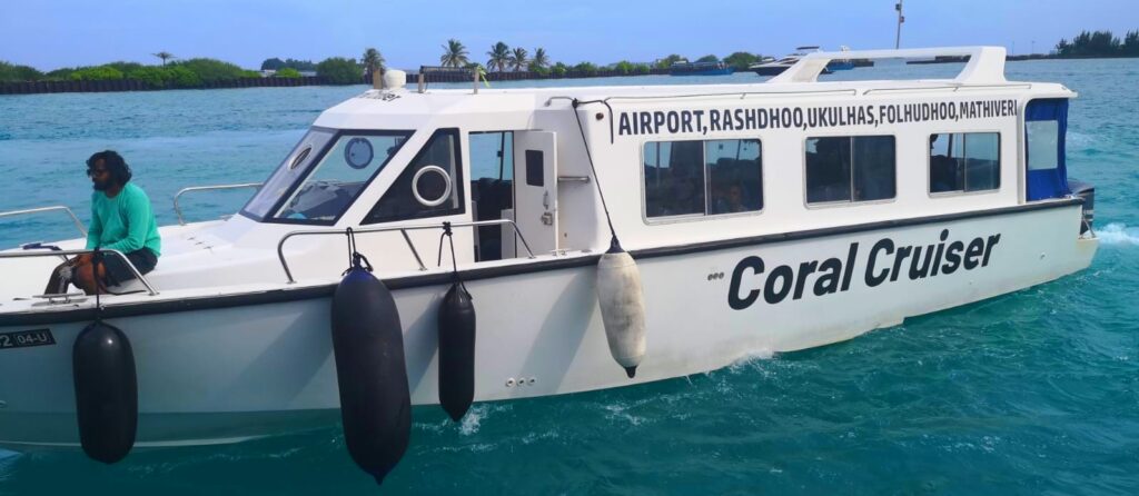 speedboat na ostrov Rasdhoo