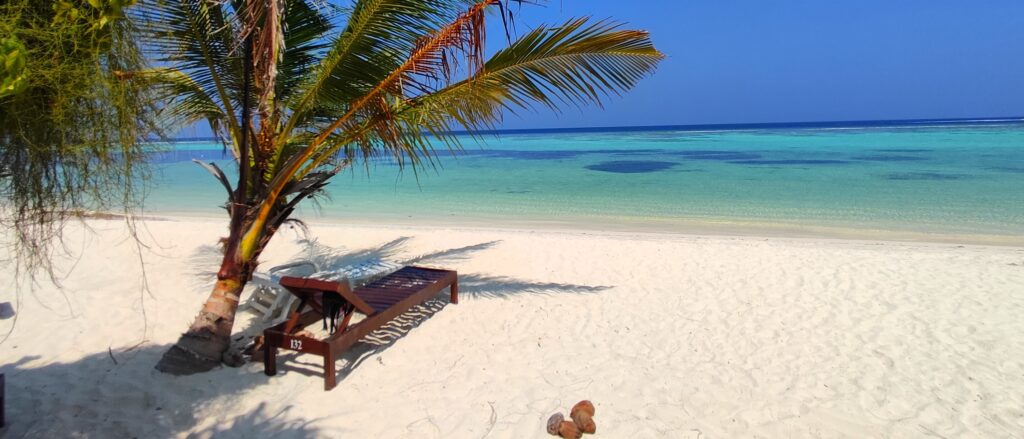 pláž pro turisty na Maledivách