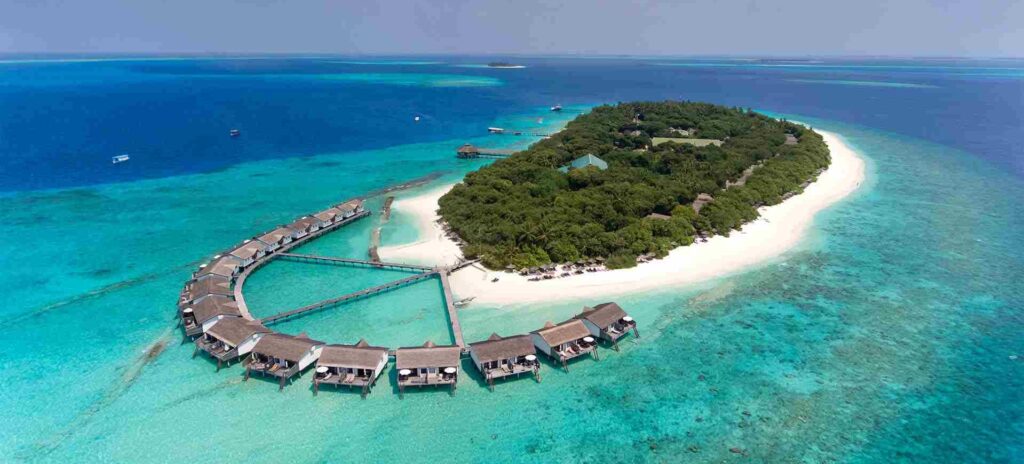 resort Reethi Beach Maledivy