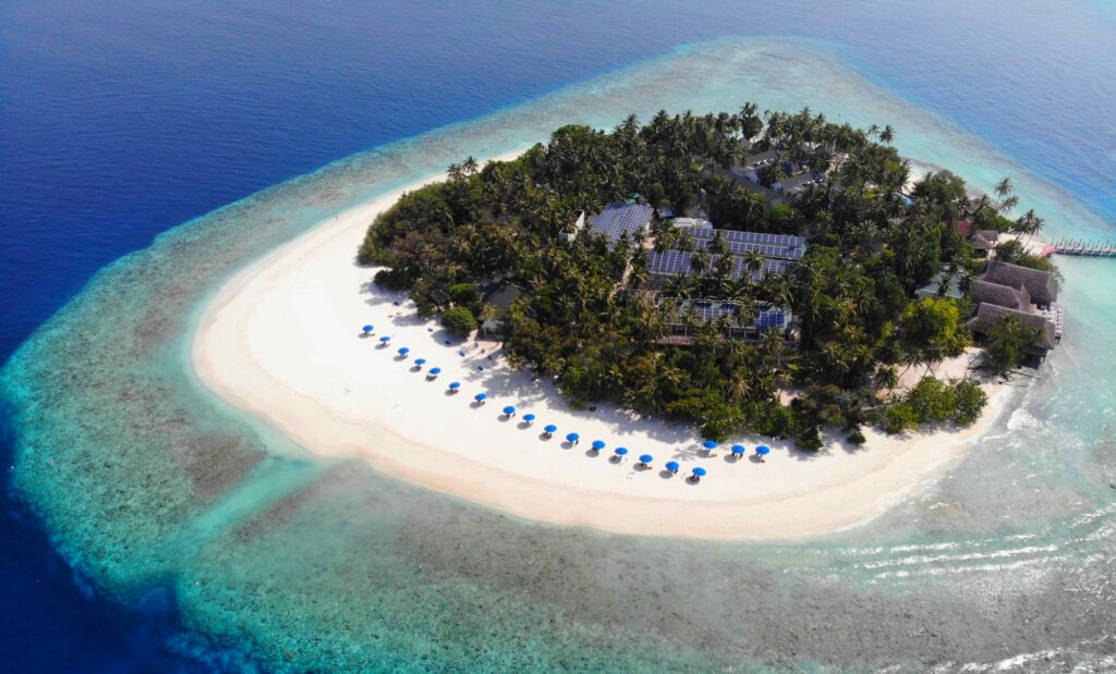 resort Malahini Kuda Bandos na Maledivách