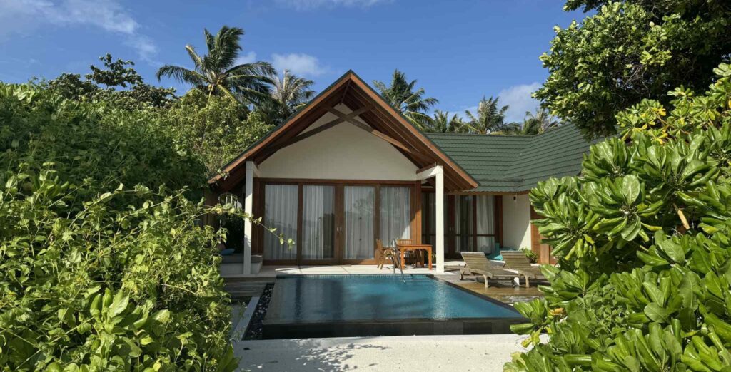 plážová vila s bazénem